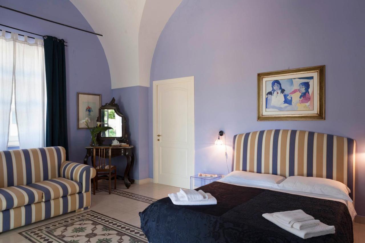 מונטרוני די לצ'ה Villa Urso Bed&Breakfast מראה חיצוני תמונה