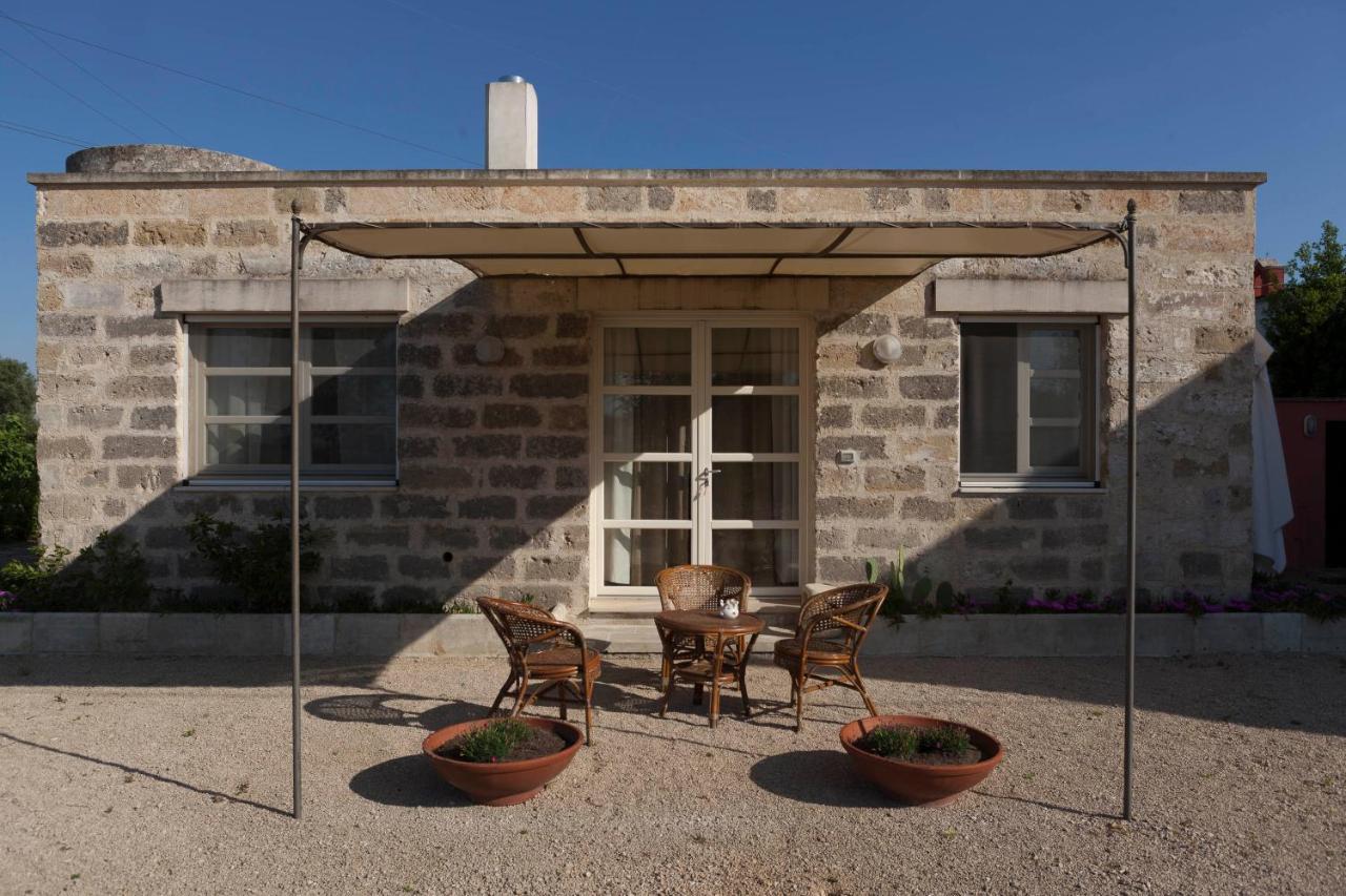 מונטרוני די לצ'ה Villa Urso Bed&Breakfast מראה חיצוני תמונה