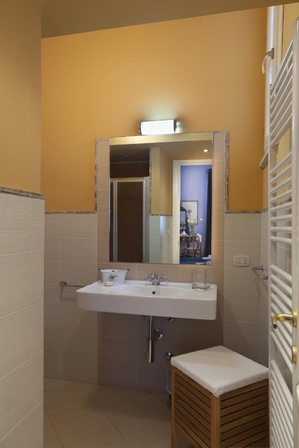 מונטרוני די לצ'ה Villa Urso Bed&Breakfast חדר תמונה